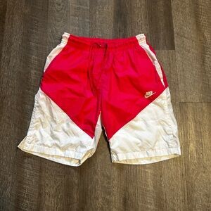 Nike Men's Vintage Windbreaker Shorts
